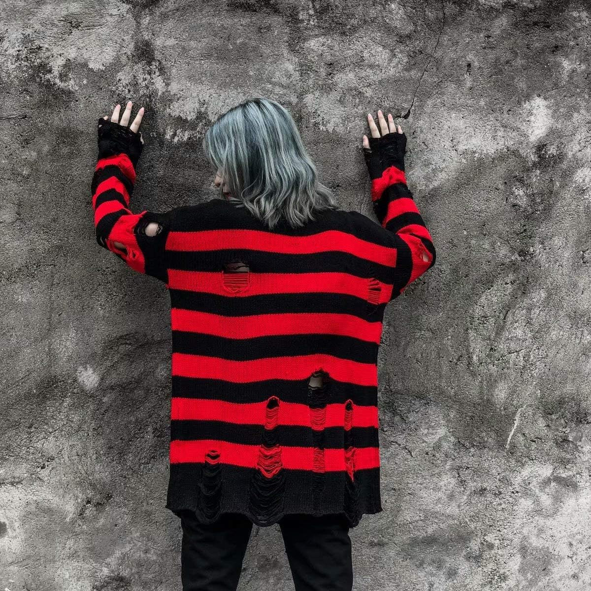 Black Red Striped Sweaters Men Oversized Ripped Hole Knit Pullover Autumn Winter Fashion Long Sleeve Clothing