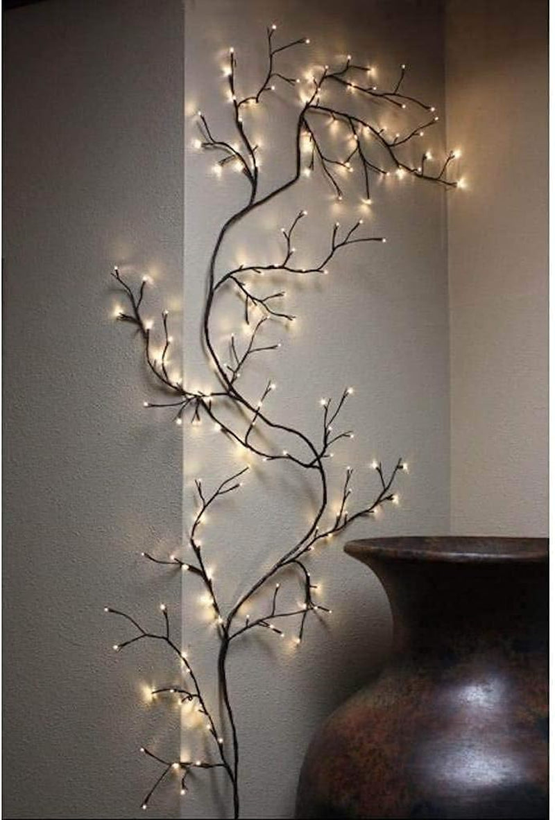 Lighted Willow Vine