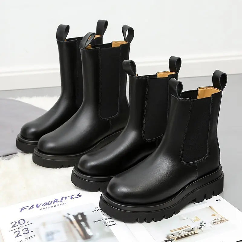 2021 Female Fashion Platform Booties New Chunky Boots Women Winter Shoes PU Leather Plush Ankle Boots Black Boots