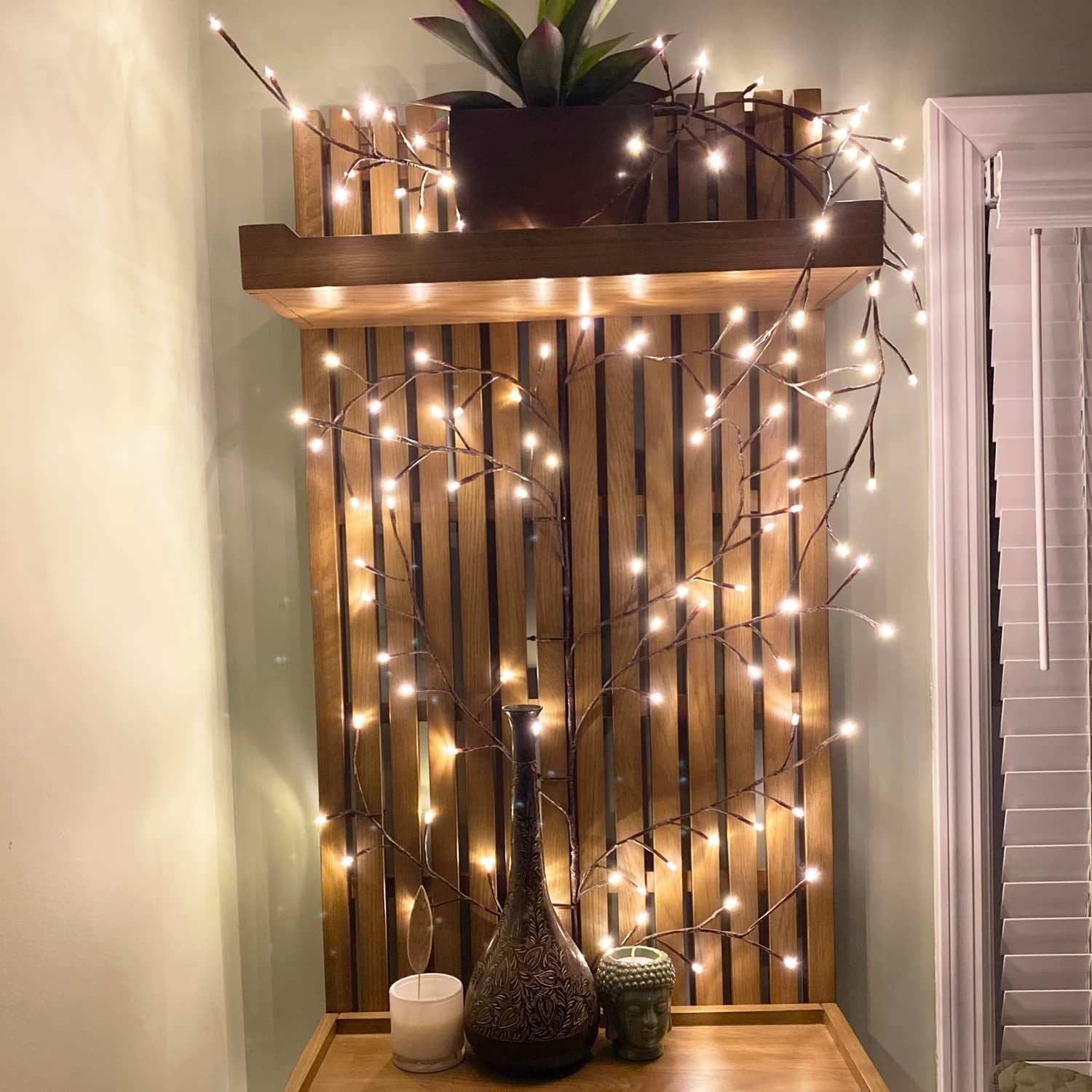 Lighted Willow Vine